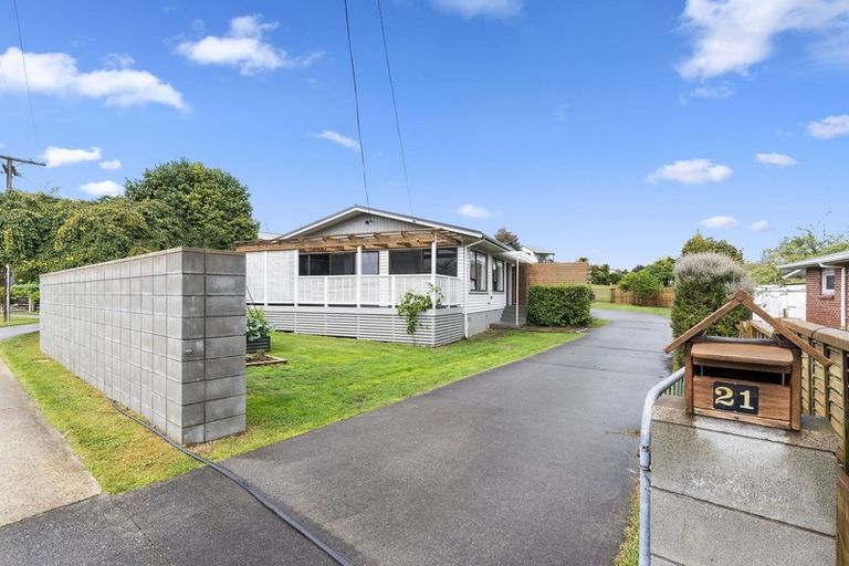 Photo of property in 21 Johnston Crescent, Hillcrest, Rotorua, 3015