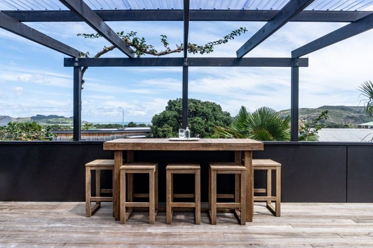 Photo of property in 10c Long Street, Raglan, 3225