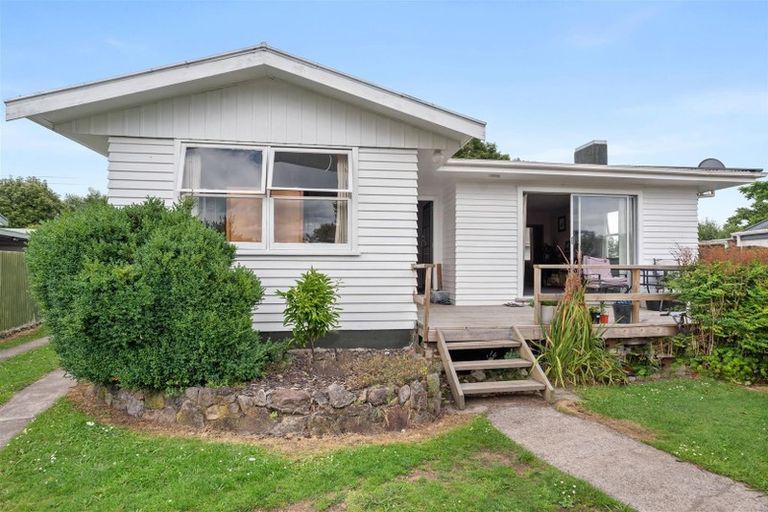 Photo of property in 10 Kelly Street, Utuhina, Rotorua, 3015