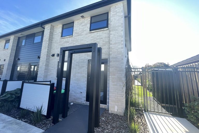 Photo of property in 5/8b Taramea Place, Addington, Christchurch, 8024
