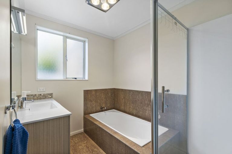 Photo of property in 29 Ambleside Drive, Northpark, Auckland, 2013