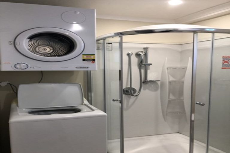 Photo of property in 35 Heriot Row, Dunedin Central, Dunedin, 9016