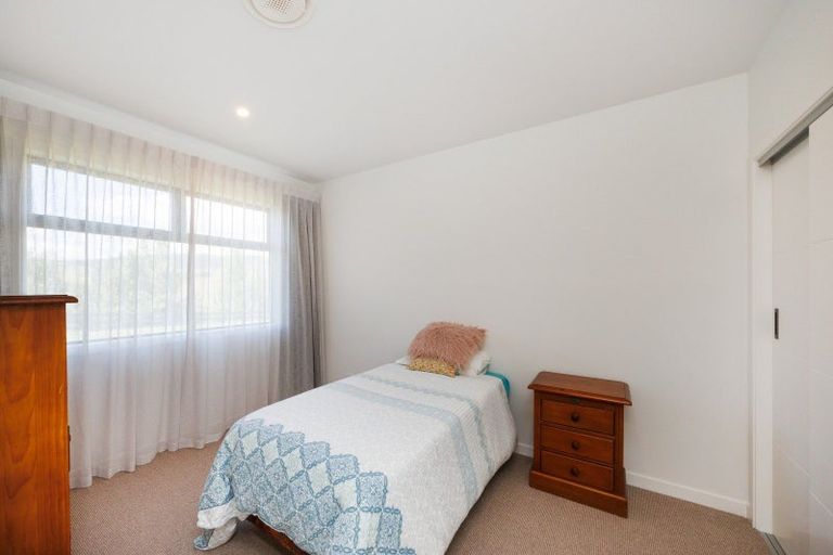 Photo of property in 4 Castlebridge Lane, Aokautere, Palmerston North, 4471