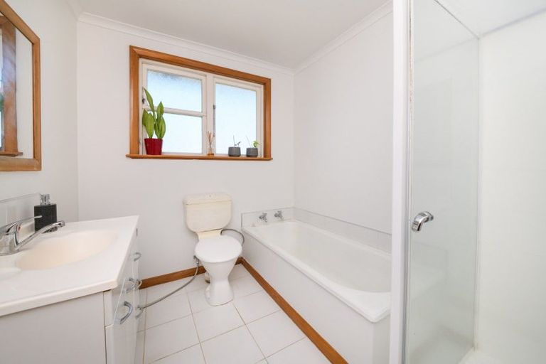 Photo of property in 39 Cambridge Street, Milson, Palmerston North, 4414