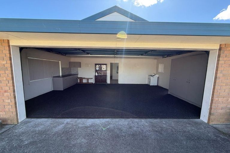 Photo of property in 4 Cotton Place, Opaheke, Papakura, 2113