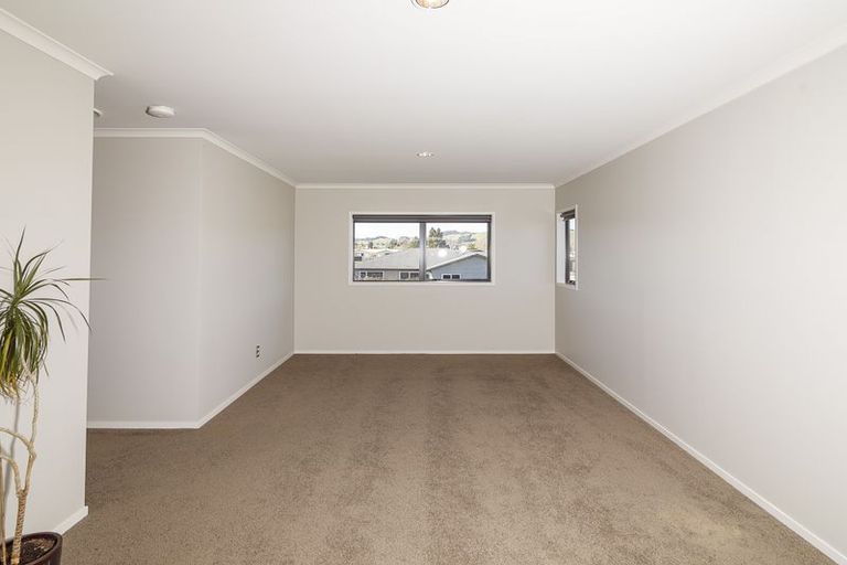 Photo of property in 19 Kipling Crescent, Owhata, Rotorua, 3010