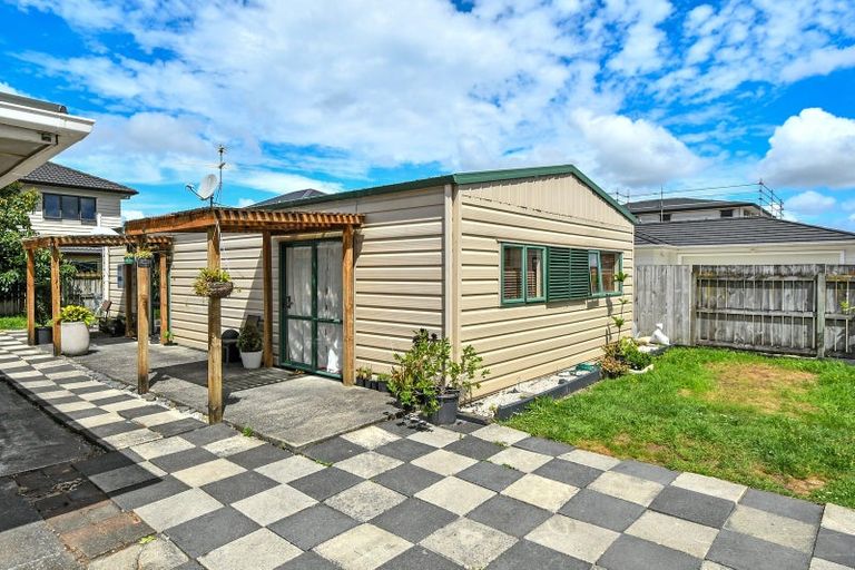 Photo of property in 12a Scott Road, Papakura, 2110
