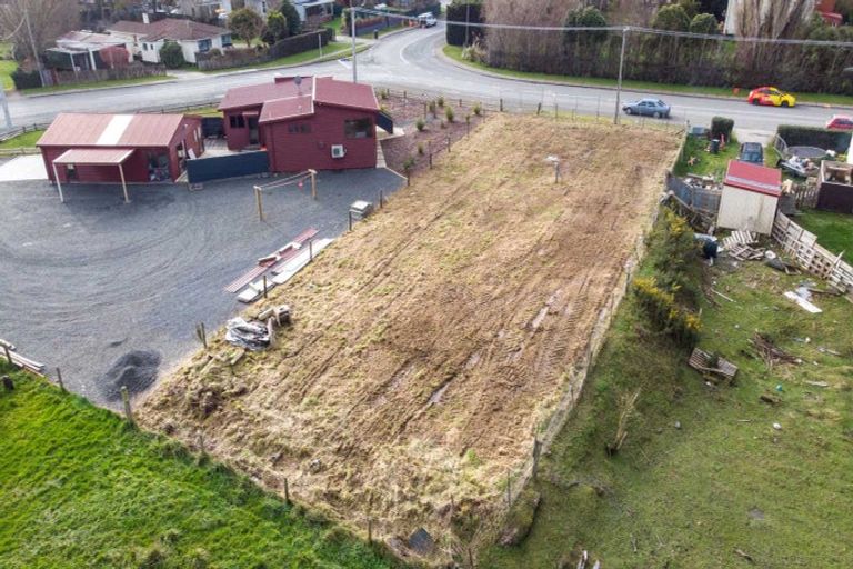 Photo of property in 3 Moore Street, Milton, 9220