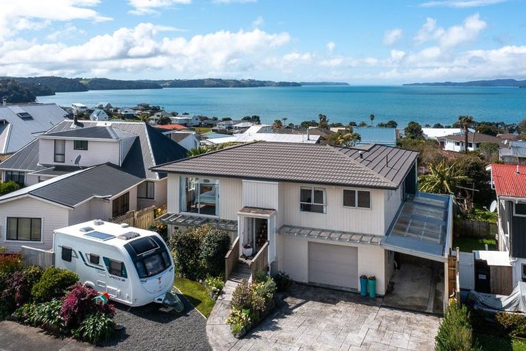 Photo of property in 18 Rawhiti Place, Snells Beach, 0920