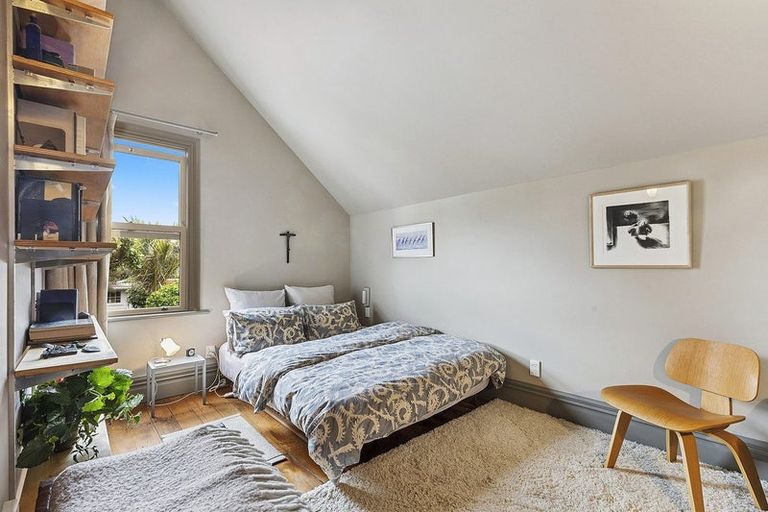 Photo of property in 62 Elizabeth Street, Mount Victoria, Wellington, 6011