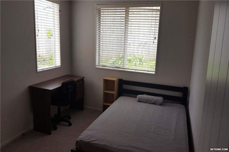 Photo of property in 23 Lamia Place, The Gardens, Auckland, 2105