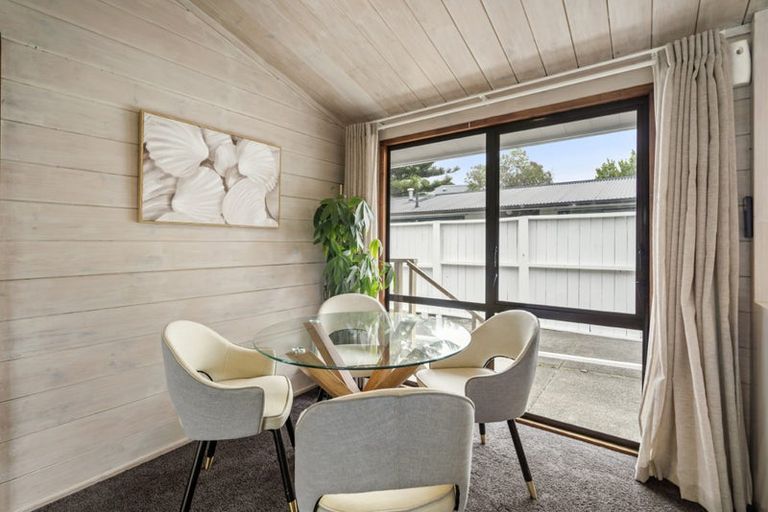 Photo of property in 1/38 Sandiacre Way, Browns Bay, Auckland, 0630