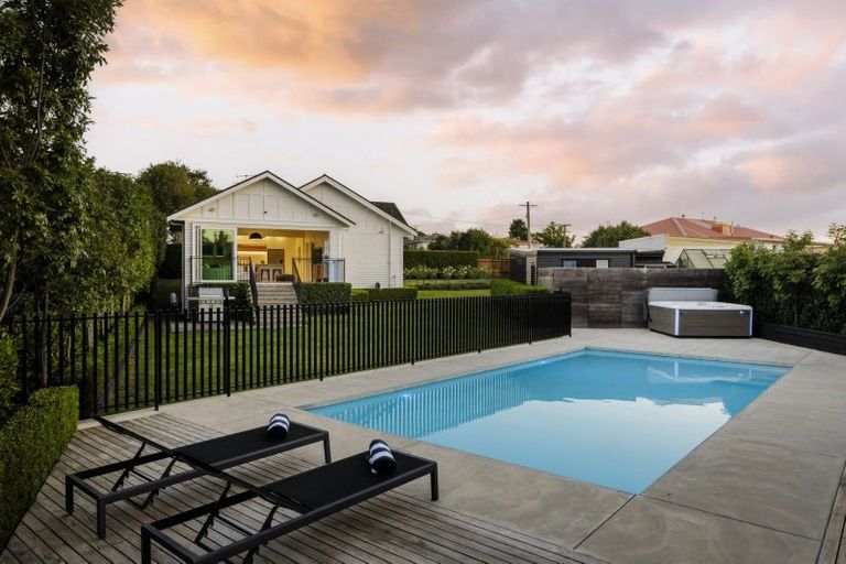 Photo of property in 55 Vercoe Road, Beerescourt, Hamilton, 3200