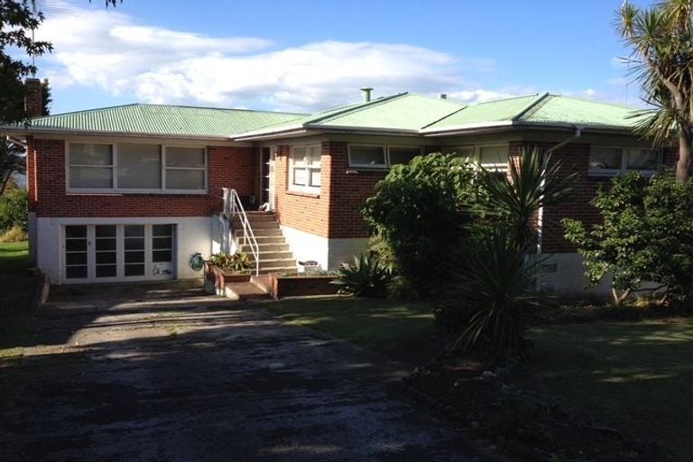 Photo of property in 41 Lake View Road, Takapuna, Auckland, 0622