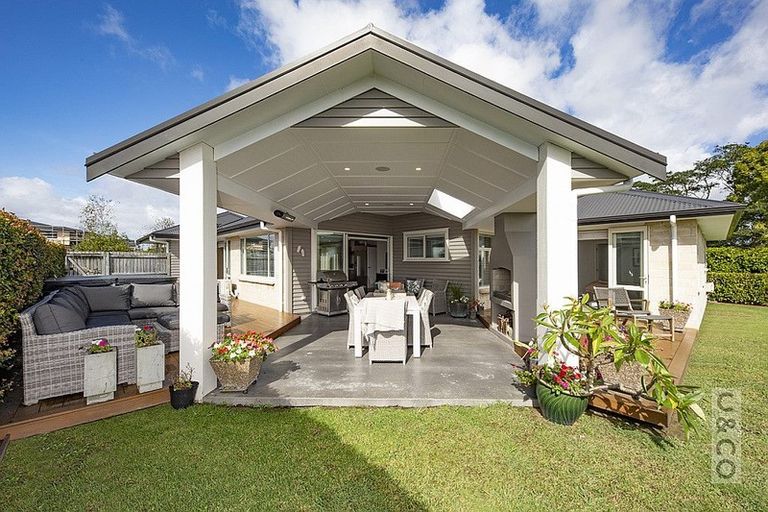 Photo of property in 65 Kaipara Portage Road, Riverhead, 0820