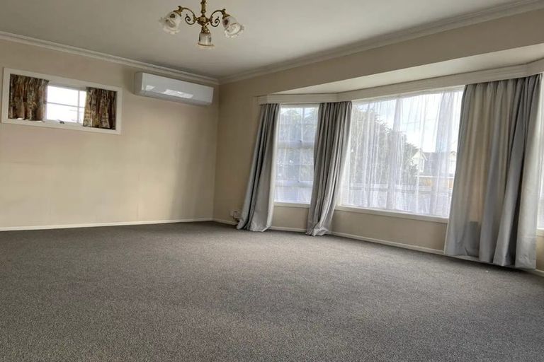 Photo of property in 2/1130 Heaphy Terrace, Fairfield, Hamilton, 3214