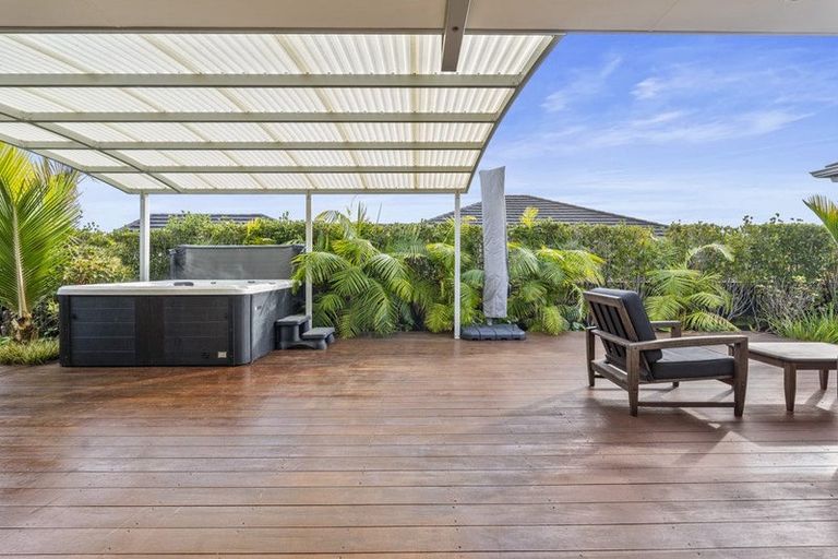 Photo of property in 3 Floyd Road, Riverhead, 0820