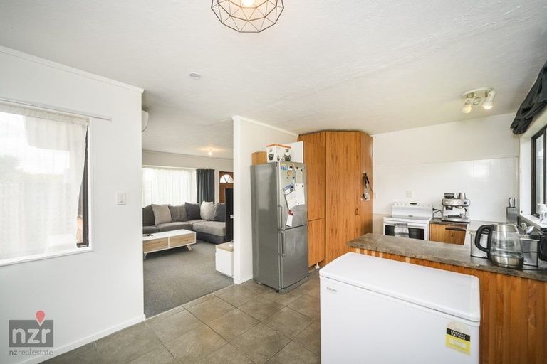 Photo of property in 37 Tiller Close, Kelvin Grove, Palmerston North, 4414