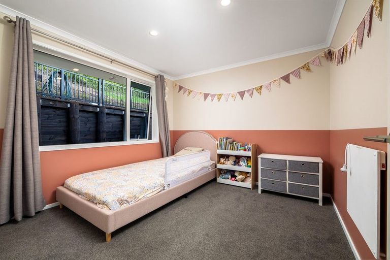 Photo of property in 7 Kingston Place, Kerikeri, 0230