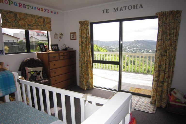 Photo of property in 12a Ashton Fitchett Drive, Brooklyn, Wellington, 6021