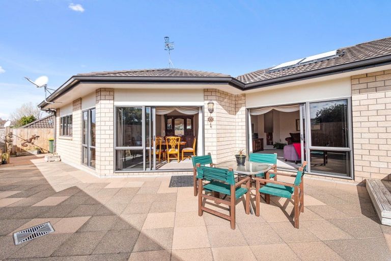 Photo of property in 7 Dowman Place, Te Puke, 3119