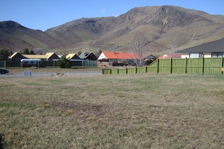 Photo of property in 45 Black Peak Road, Omarama, 9412