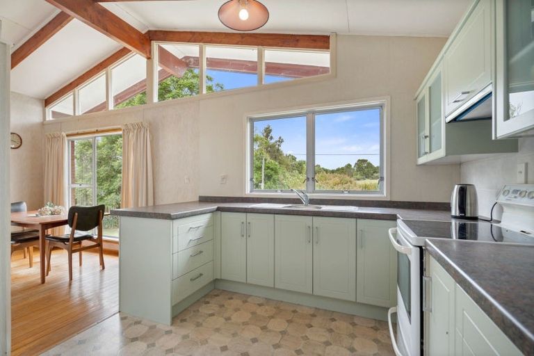 Photo of property in 1 Beverley Crescent, Maungatapere, Whangarei, 0179