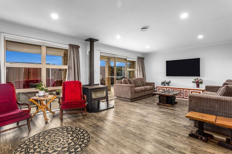 Photo of property in 63 Bunyan Road, Coastlands, Whakatane, 3120