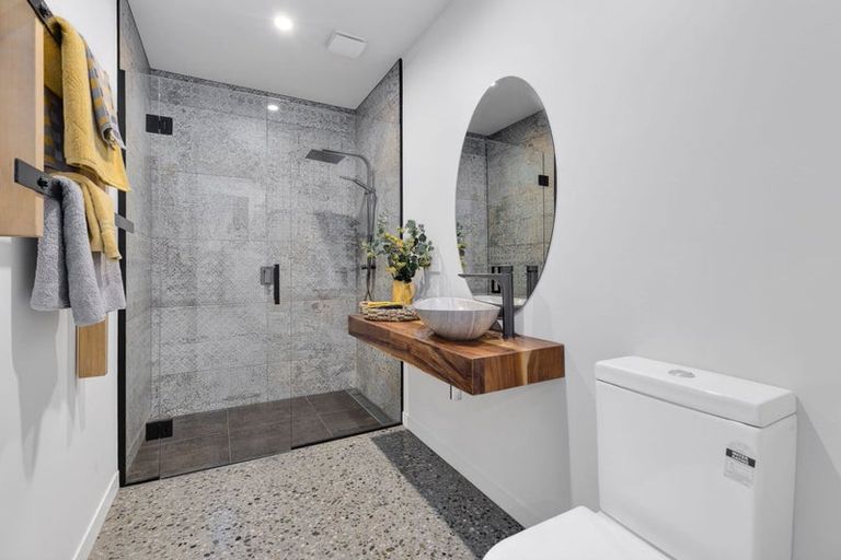 Photo of property in 13 Isthmus Place, Lake Hawea, Wanaka, 9382