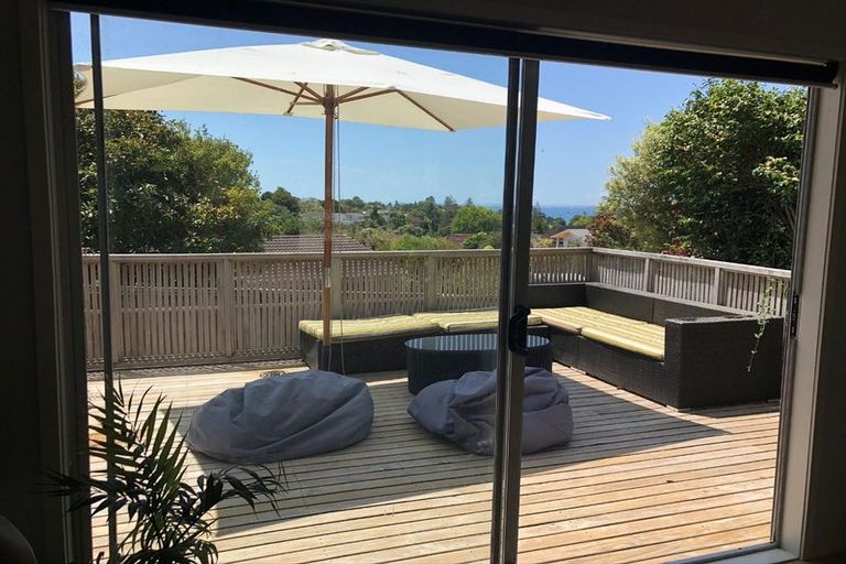 Photo of property in 1/61 Glamorgan Drive, Torbay, Auckland, 0630