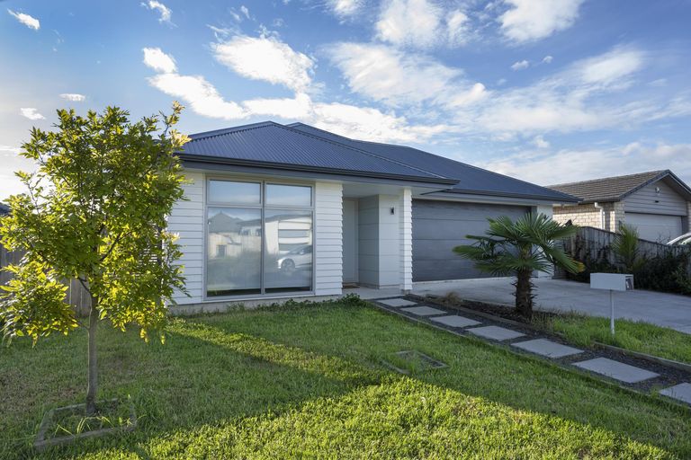 Photo of property in 4 Mangatiti Street, Papakura, 2110