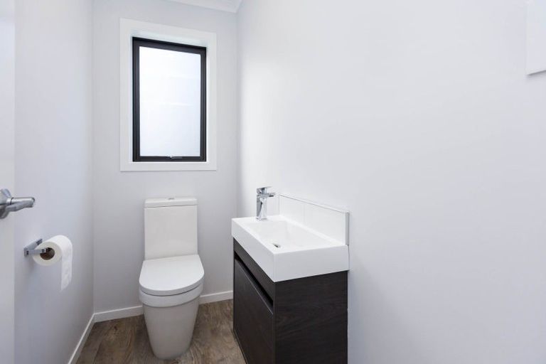 Photo of property in 8 Reakes Crescent, Wallaceville, Upper Hutt, 5018