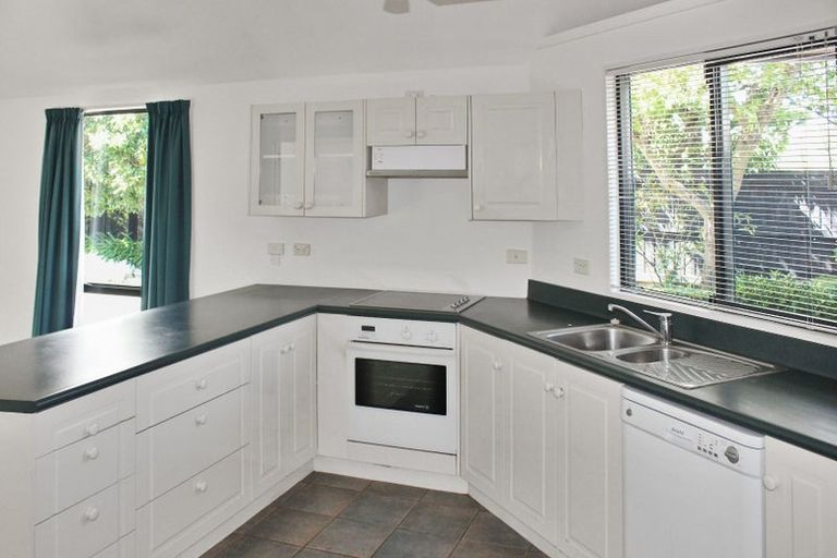 Photo of property in 28b Creyke Road, Ilam, Christchurch, 8041