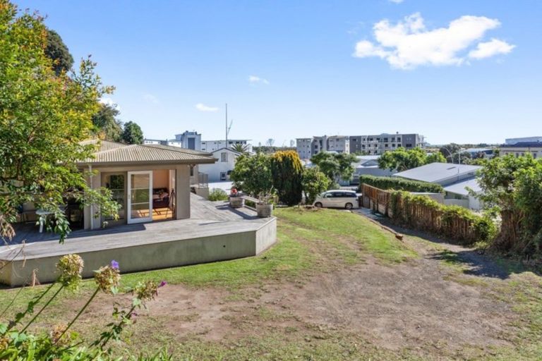 Photo of property in 9 Clifton Road, Whakatane, 3120