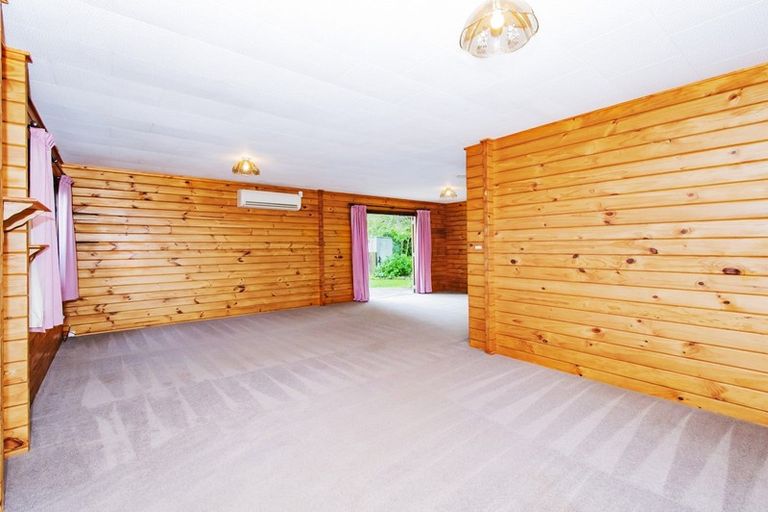 Photo of property in 25 Carston Street, Leeston, 7632