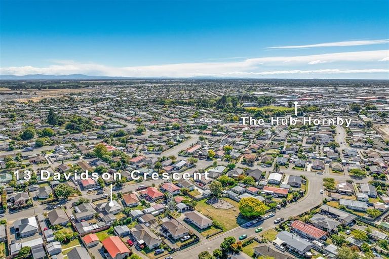 Photo of property in 13 Davidson Crescent, Hornby, Christchurch, 8042