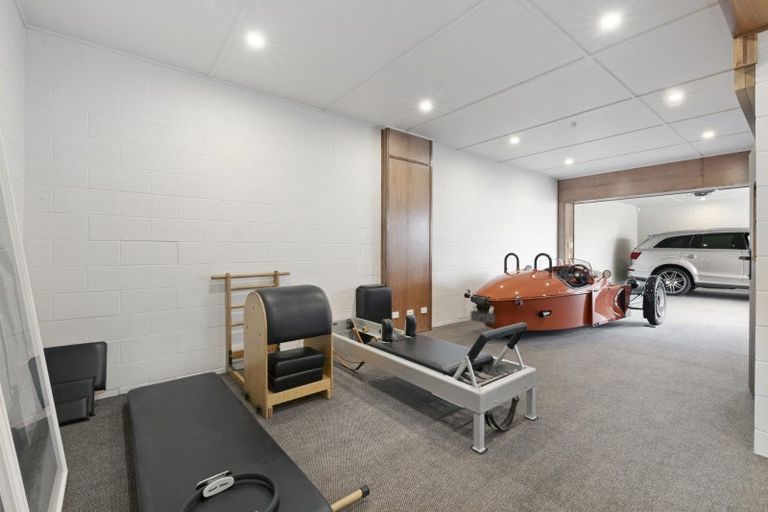 Photo of property in 14c Alfred Street, Northcote Point, Auckland, 0627