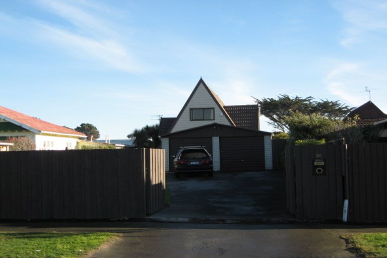 Photo of property in 30 Lonsdale Street, New Brighton, Christchurch, 8083