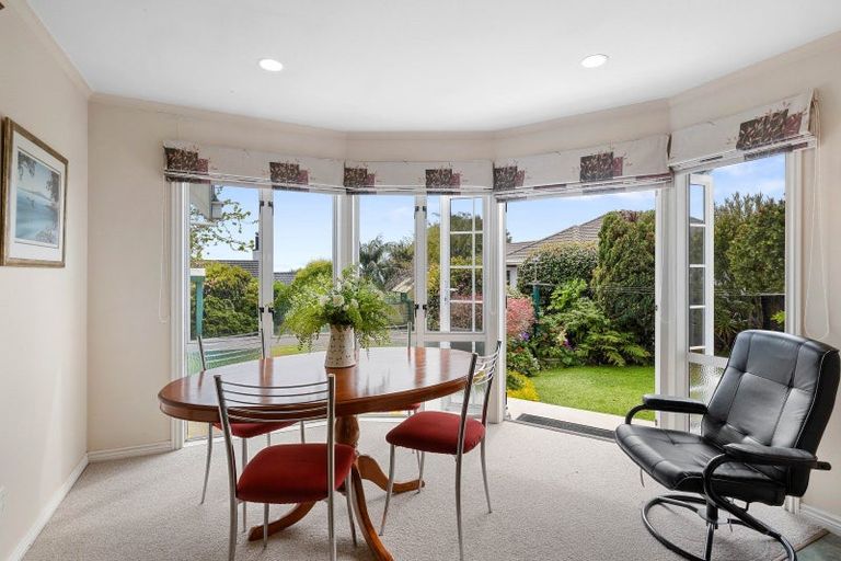 Photo of property in 81 Belt Road, New Plymouth, 4310