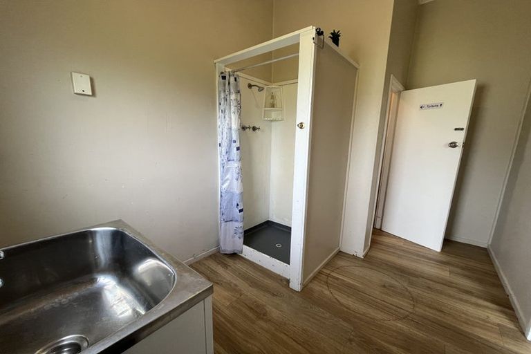 Photo of property in 93 Princess Street, Waitara, 4320