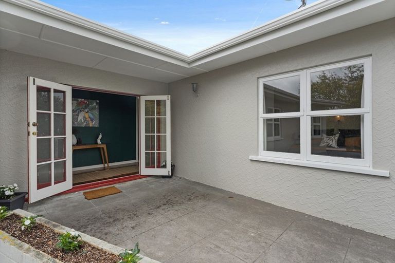 Photo of property in 167a Brooklands Road, Vogeltown, New Plymouth, 4310