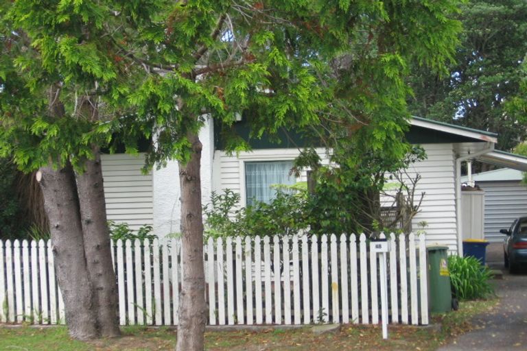 Photo of property in 48 Stottholm Road, Titirangi, Auckland, 0604