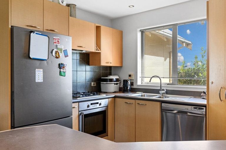 Photo of property in 562 Bower Avenue, Parklands, Christchurch, 8083