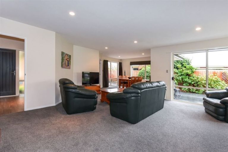 Photo of property in 30 Rempstone Drive, Halswell, Christchurch, 8025