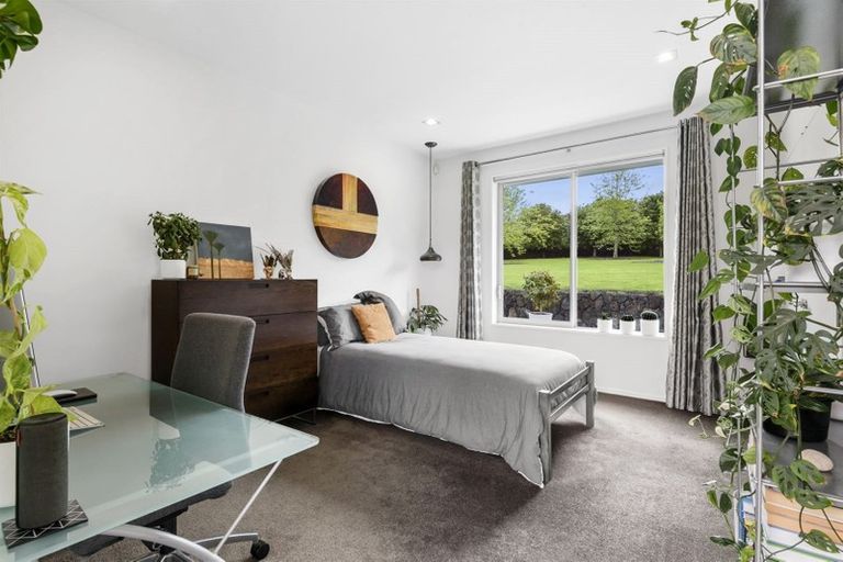 Photo of property in 40 Rautahi Terrace, Redvale, Albany, 0792