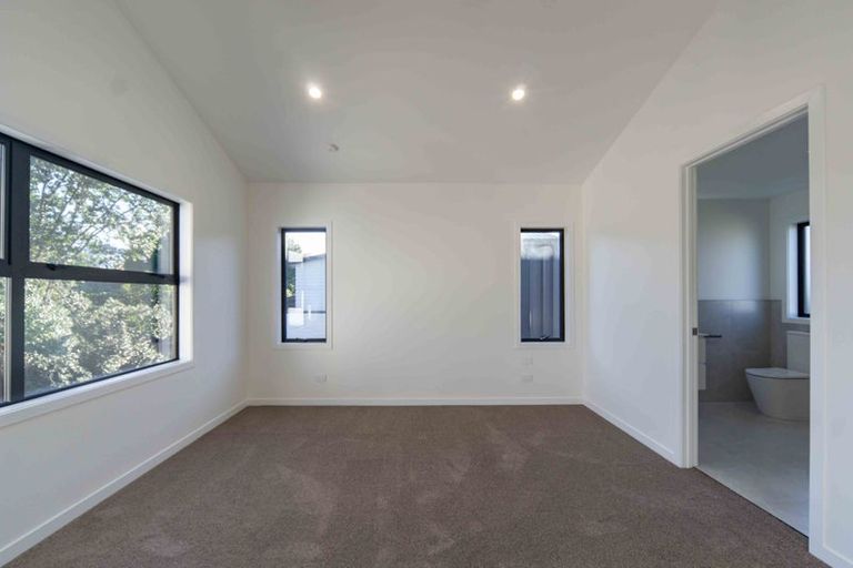 Photo of property in 2/11 Comries Road, Chartwell, Hamilton, 3210