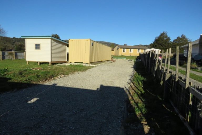 Photo of property in 23 Plaskett Street, Reefton, 7830
