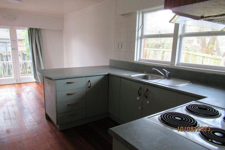 Photo of property in 55a View Road, Henderson, Auckland, 0612