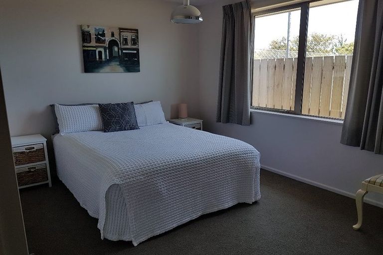 Photo of property in 13/2 Harkness Place, Westport, 7825