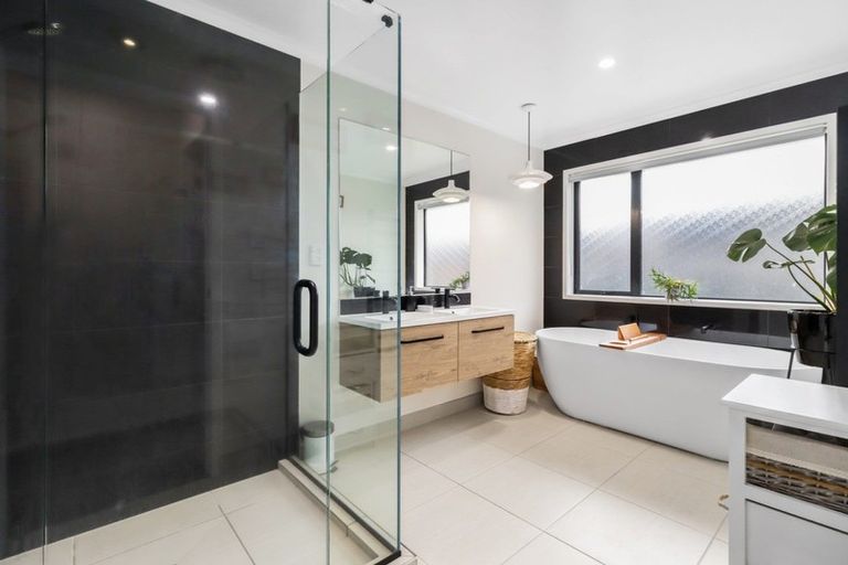 Photo of property in 10 Maggie Place, Te Kauwhata, 3710